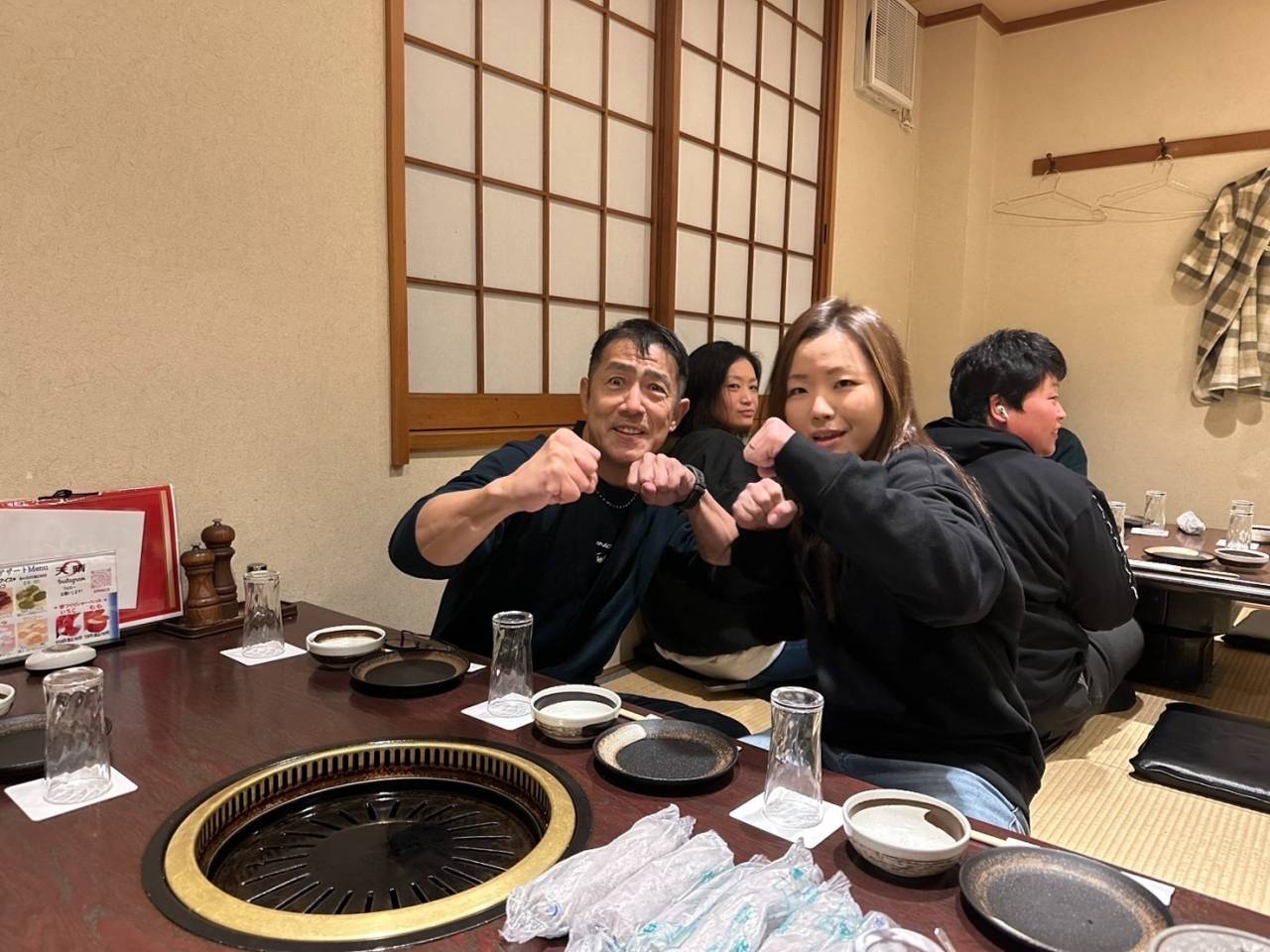 石井運送の忘年会に森脇健児さんが参加