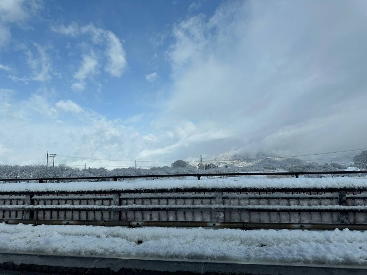 滋賀の雪国に軽自動車での配送